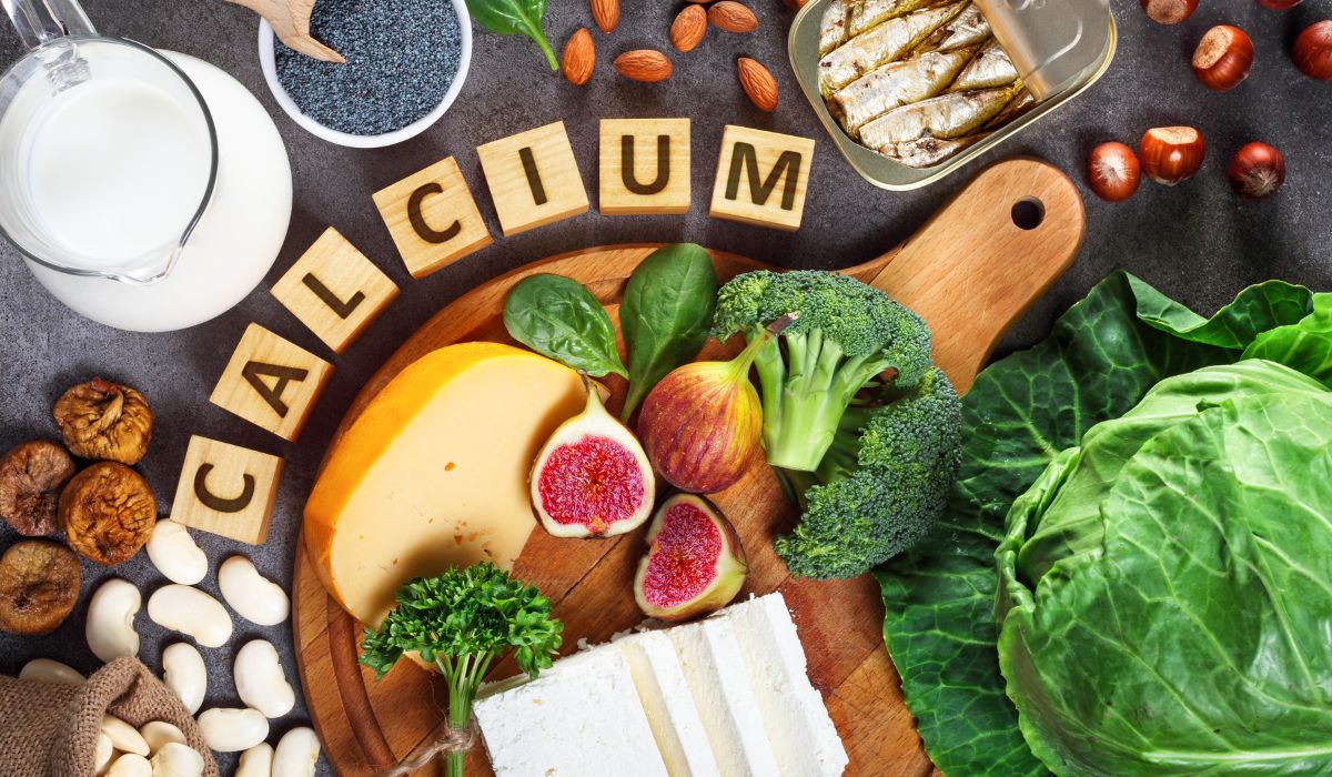 Parents should provide calcium-rich foods for children